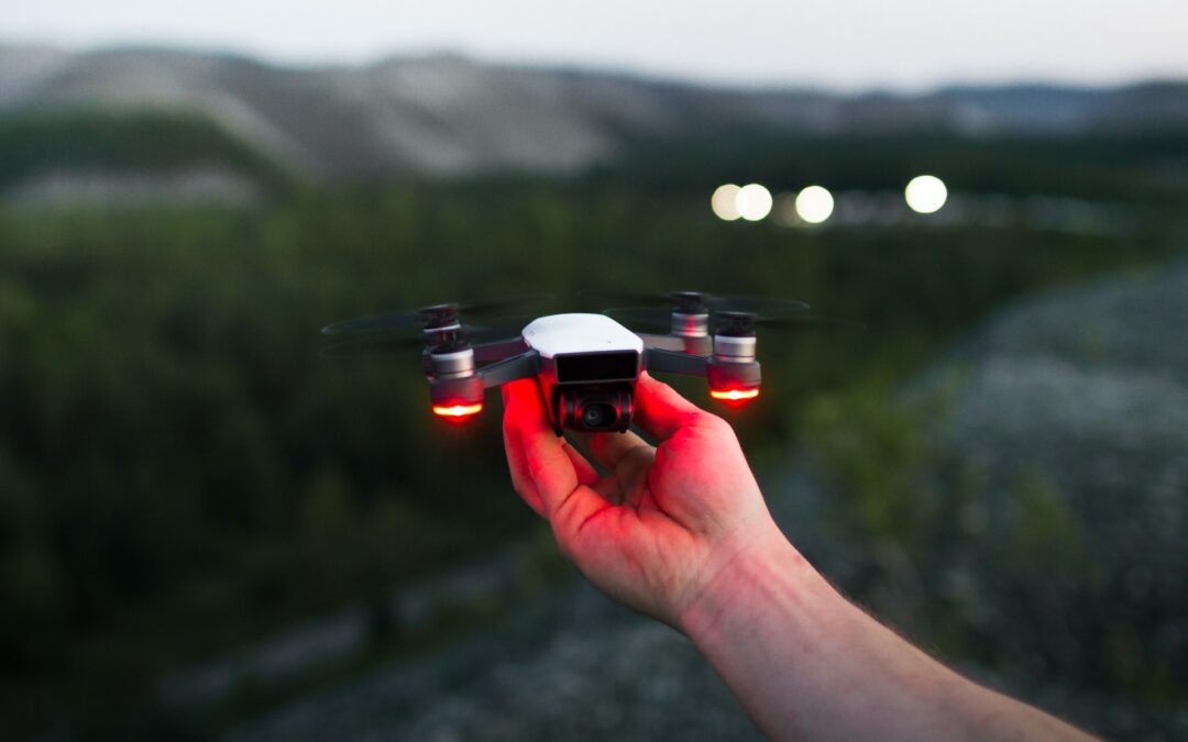 Dron jako prezent dla dziecka – czy to dobry pomysł?